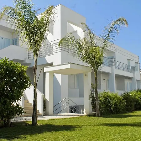 Blumarine Residence Club Aparthotel 3*