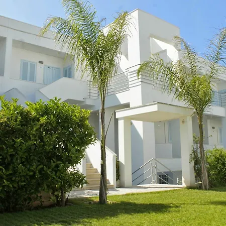 Aparthotel Blumarine Residence Club 3*
